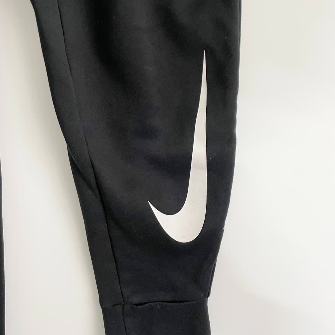 A2 나이키 드라이핏 기모 팬츠 31-32사이즈 상품이미지4