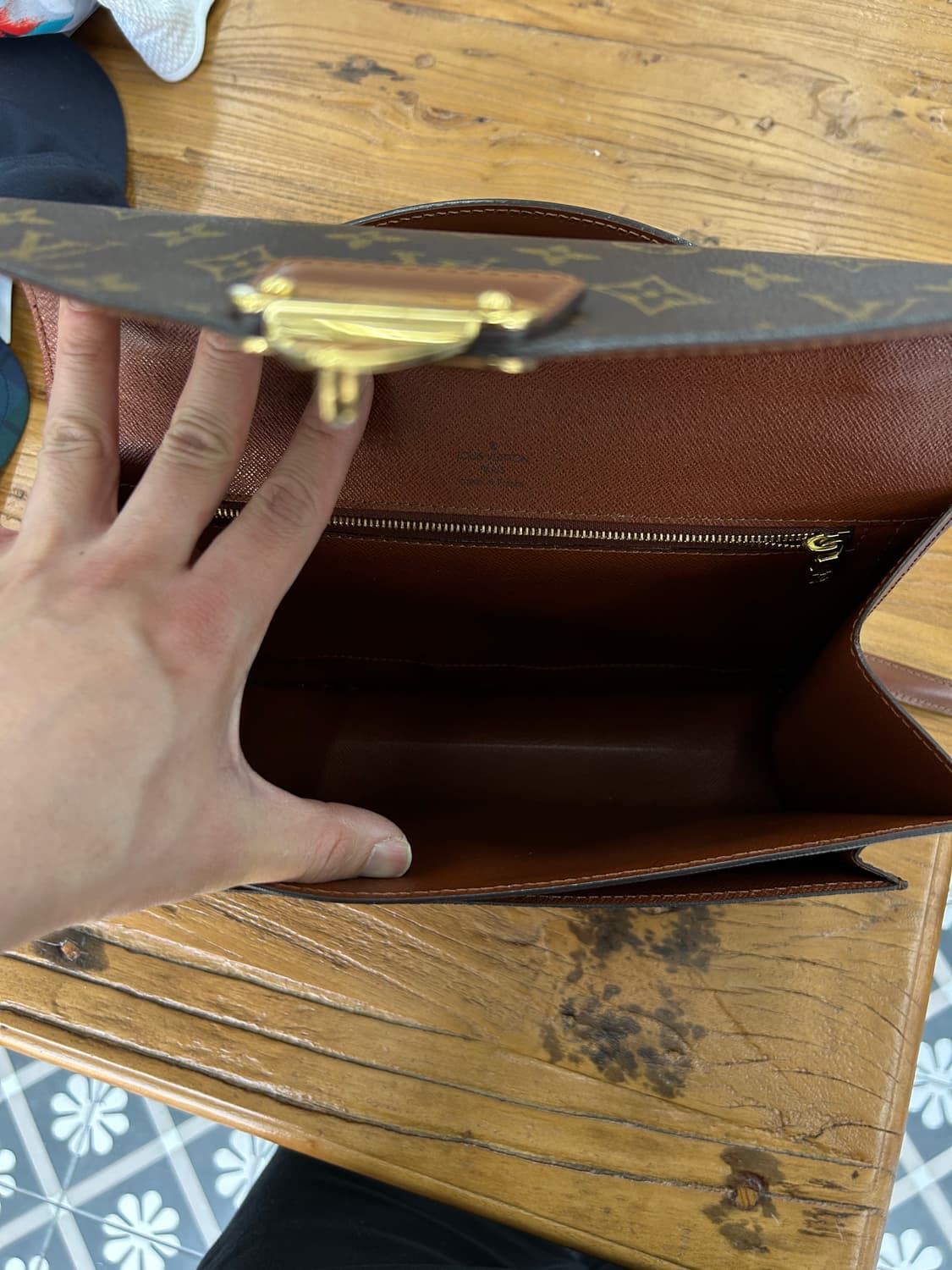 루이비통 모노그램 몽소 2way 크로스 사첼백 상품이미지10