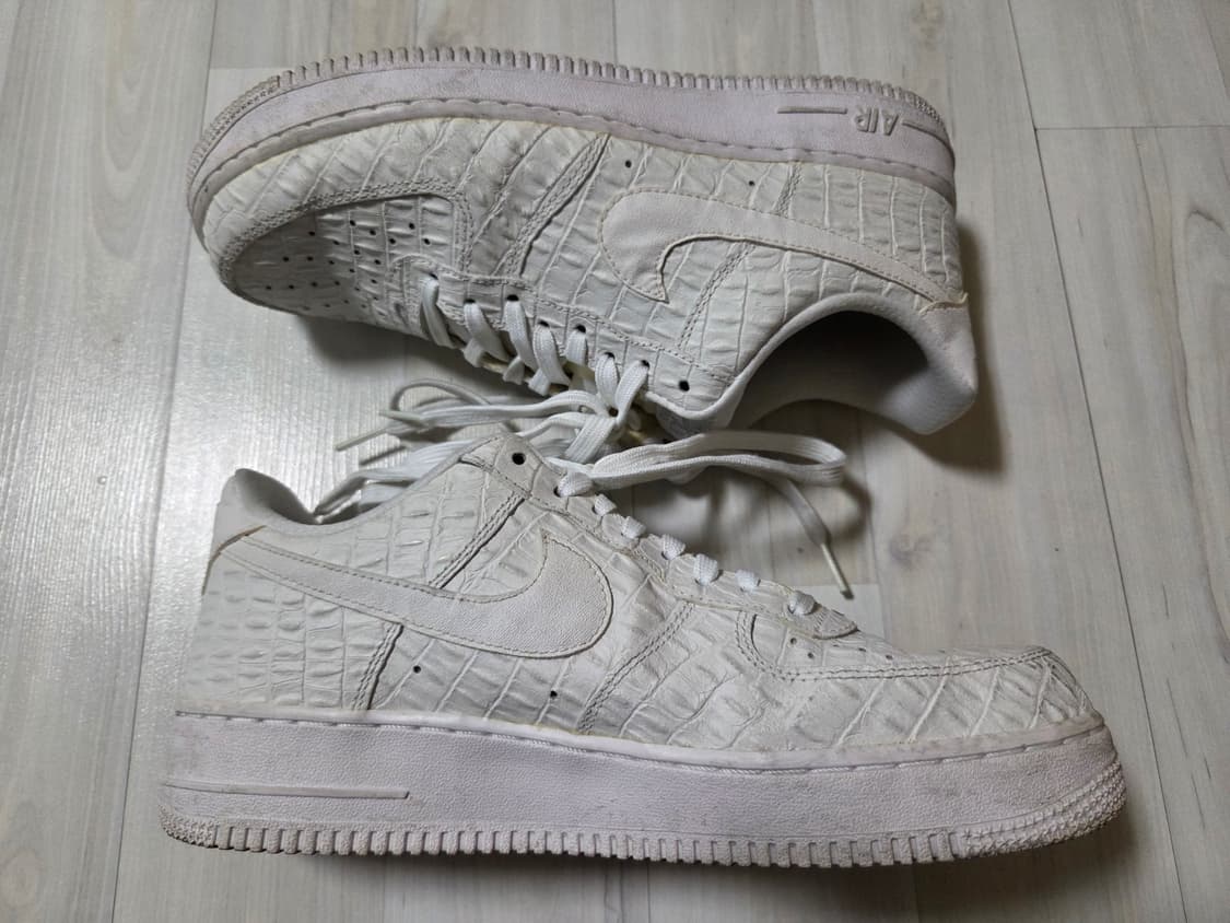 나이키 에어포스 1 로우 '07 LV8 화이트 크록 270 상품이미지7