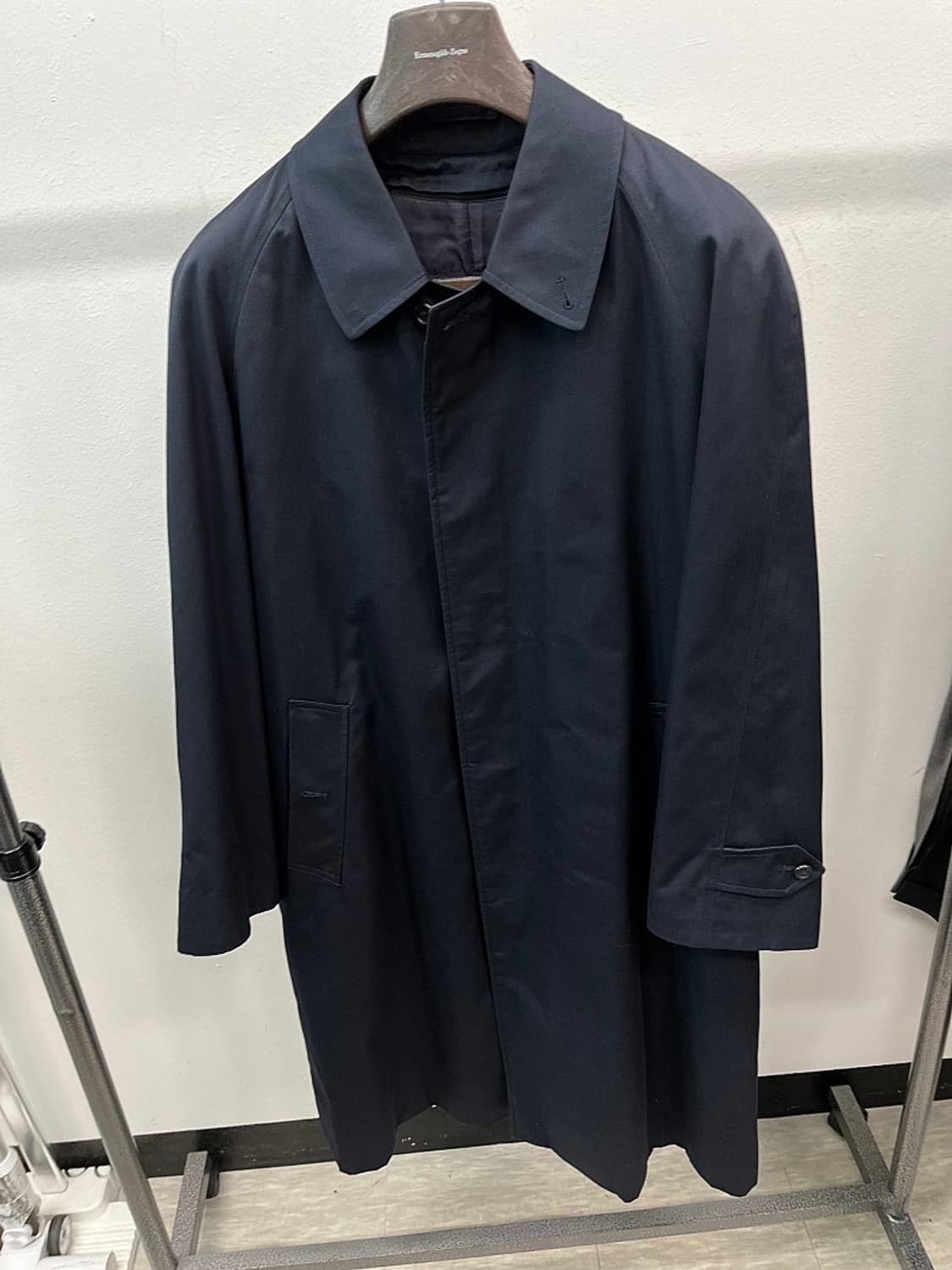 105) 버버리 네이비 개버딘 내피코트  상품이미지2