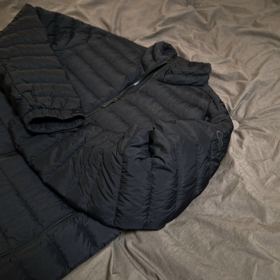 아이더 경량 패딩 상품이미지2