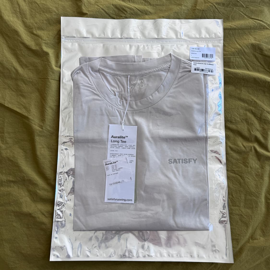 [3] 새티스파이 아우라라이트 롱 티셔츠 미네랄 듄 상품이미지1