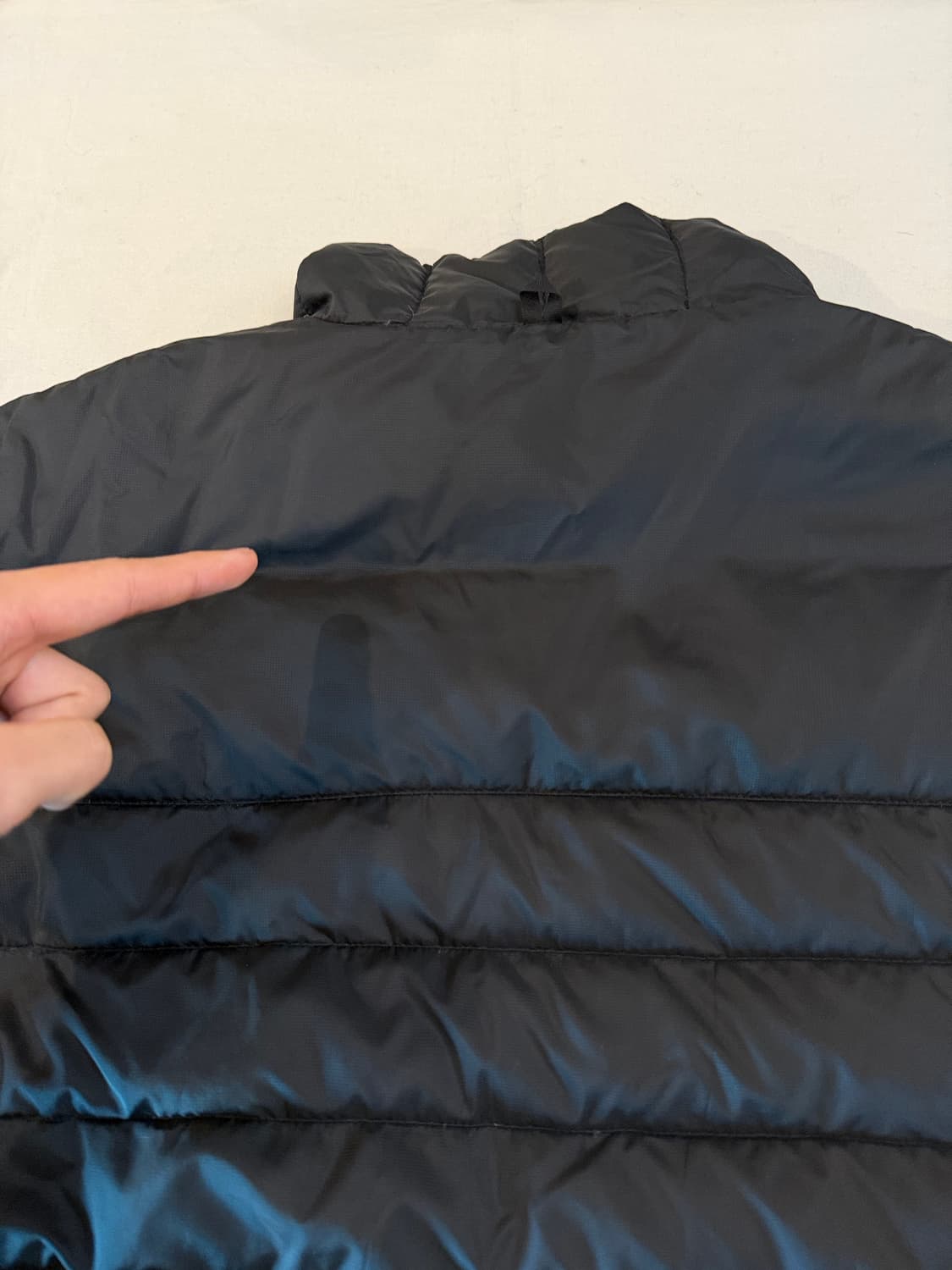 파타고니아 다운 스웨터 구스다운 경량패딩 블랙 상품이미지4