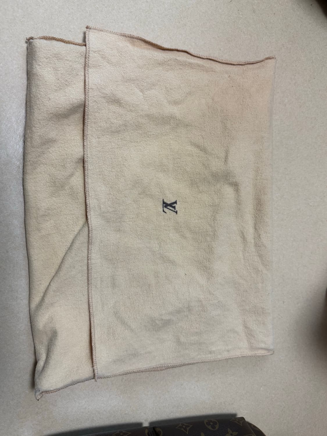 루이비통 모노그램 비바 시떼 GM 상품이미지6