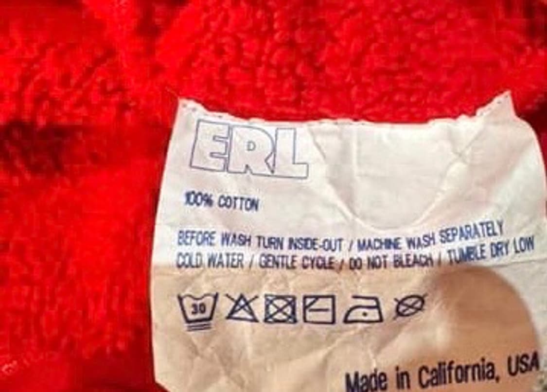 Erl 레드패치 후드집업 XL 사이즈 (공홈•베니스 팝업 한정) 상품이미지9