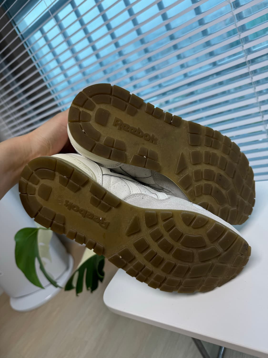 리복 x 발란사 275 사이즈 GL6000 상품이미지9