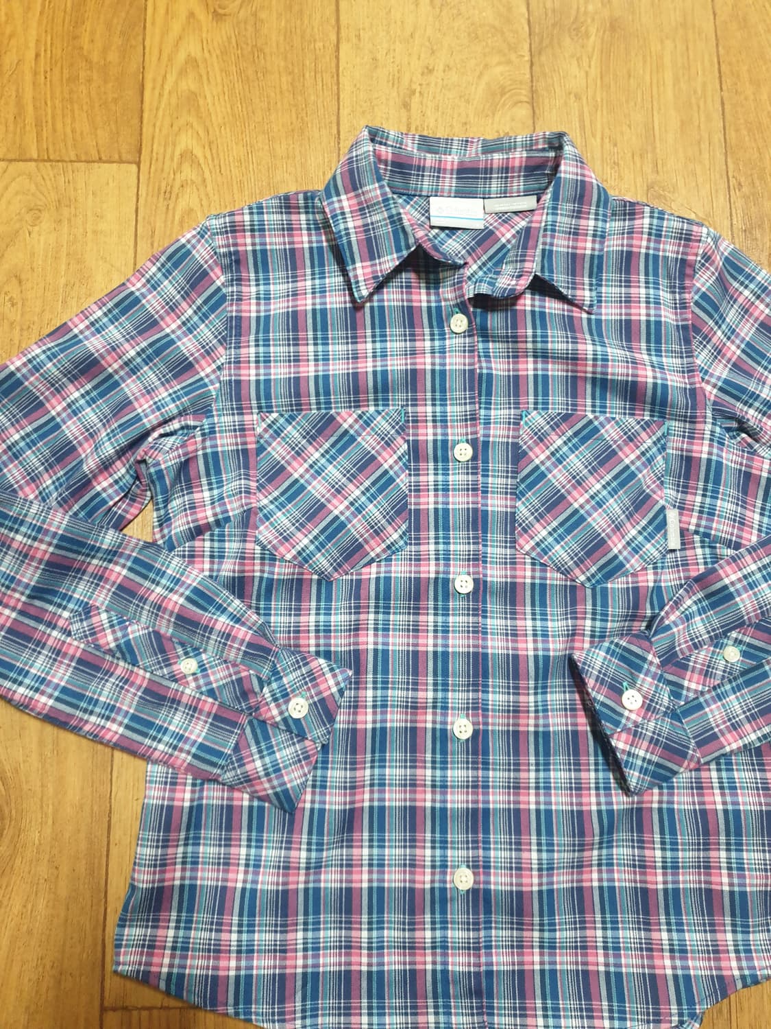 1165 컬럼비아 긴팔 남방셔츠 90 사이즈입니다 상품이미지4