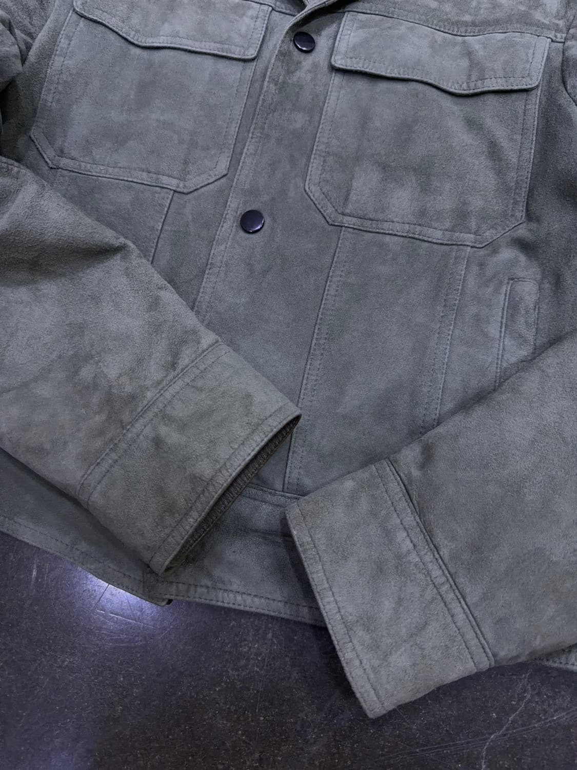 시스템옴므 염소가죽 스웨이드 트러커 자켓 카키 95 상품이미지6