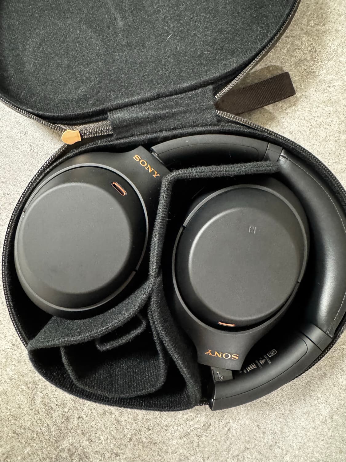 소니 WH-1000XM4 상품이미지1