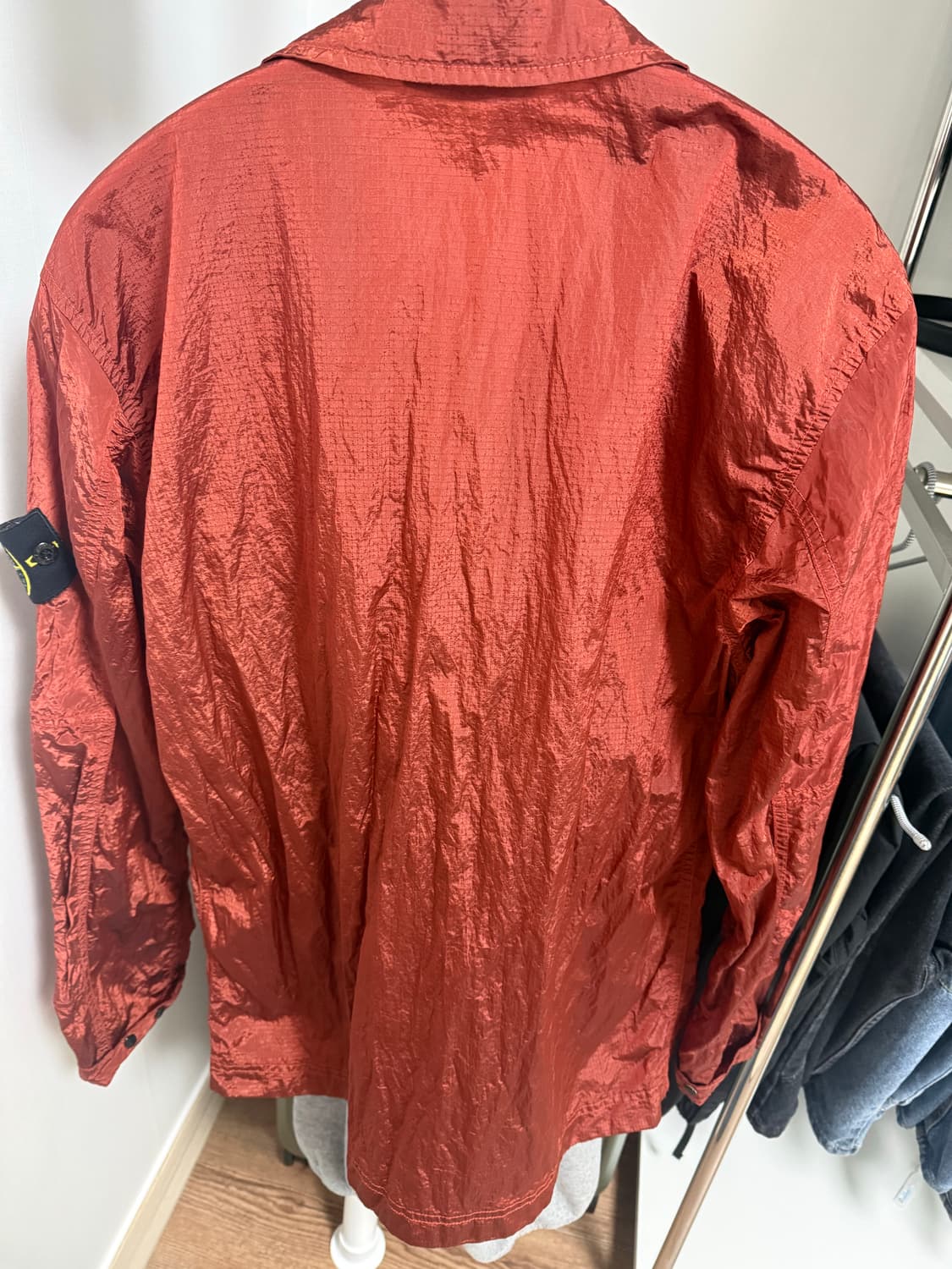 스톤아일랜드 나일론 메탈 오버셔츠 자켓 S 95 버건디 레드 바람막이 상품이미지3