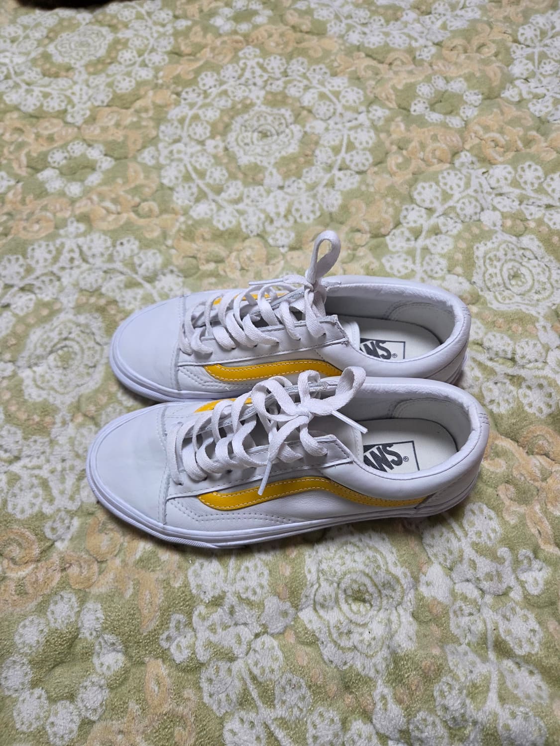 반스 올드스쿨 흰/노 스니커즈 245mm 상품이미지2