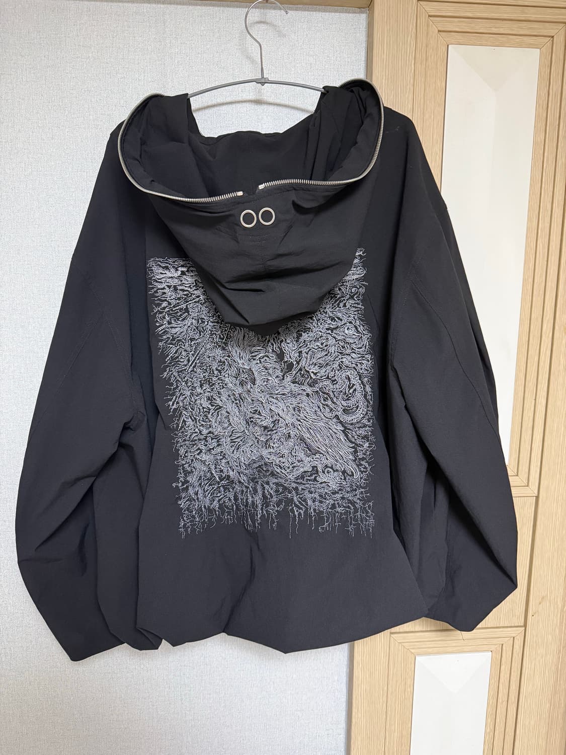 송지오 옴므 자수 바람막이 상품이미지2