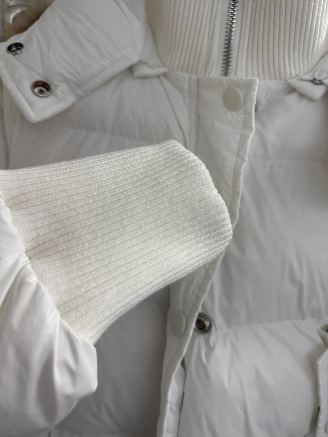 페일제이드 라쿤 울프죠 패딩 상품이미지4