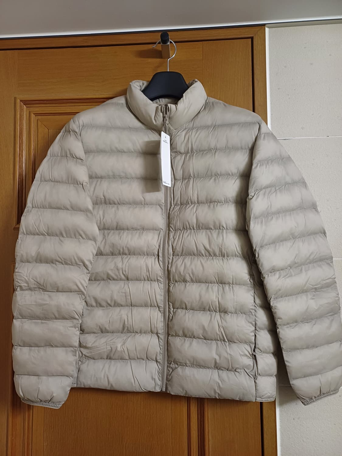 (새상품) 유니클로 경량패딩 퍼프테크 자켓 상품이미지3