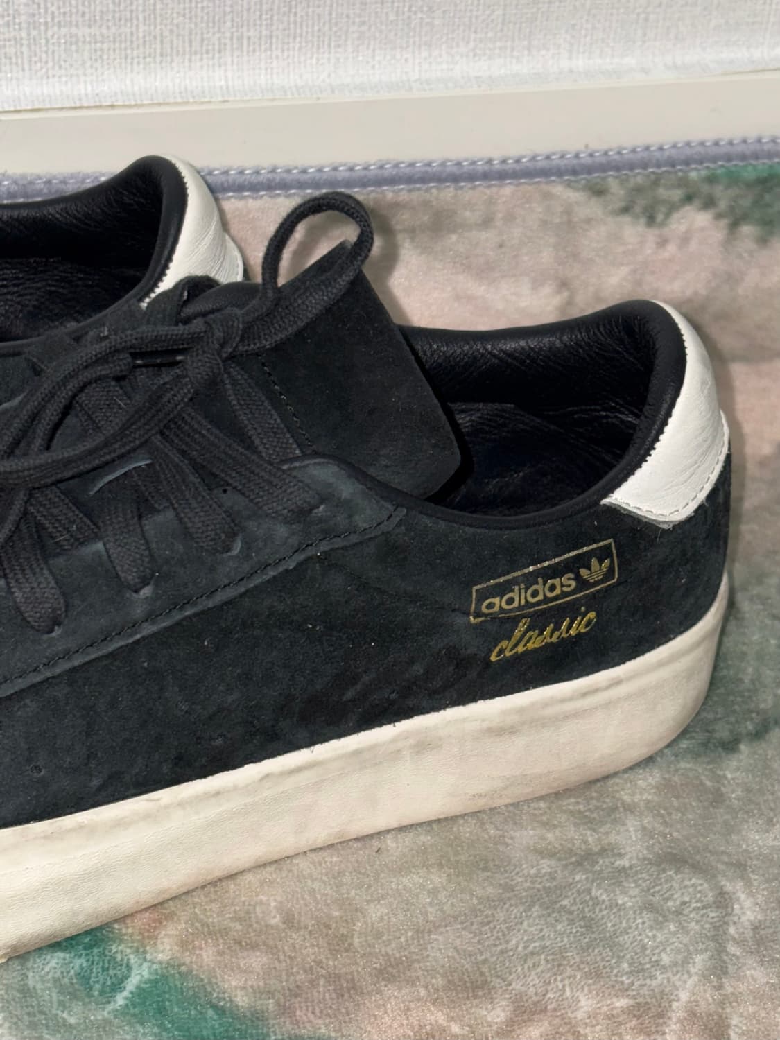 아디디스 에버린 스웨이드 스니커즈 상품이미지2