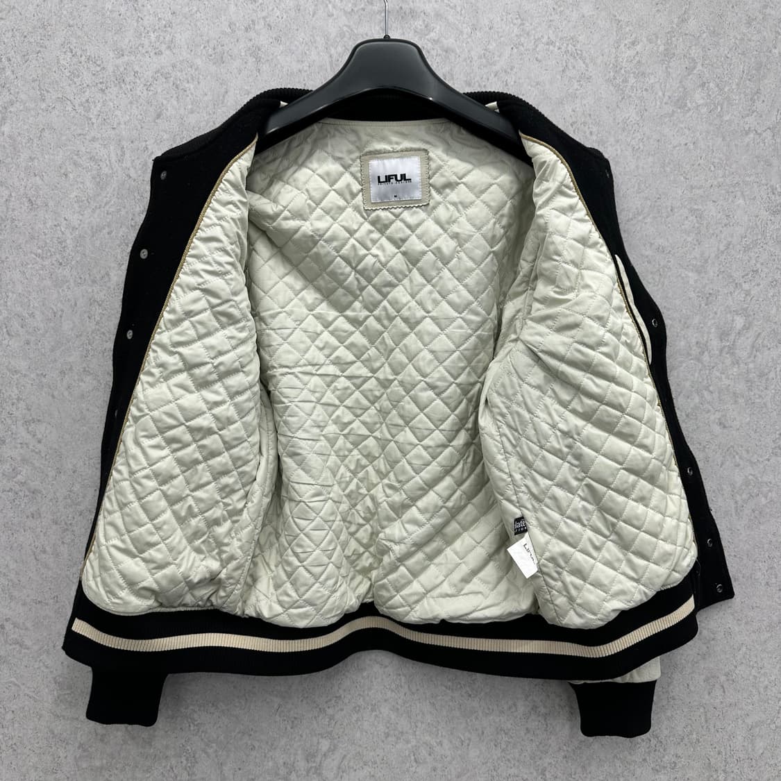 95 라이풀 남자 아이보리 신슐레이트 스타디움 자켓 상품이미지3