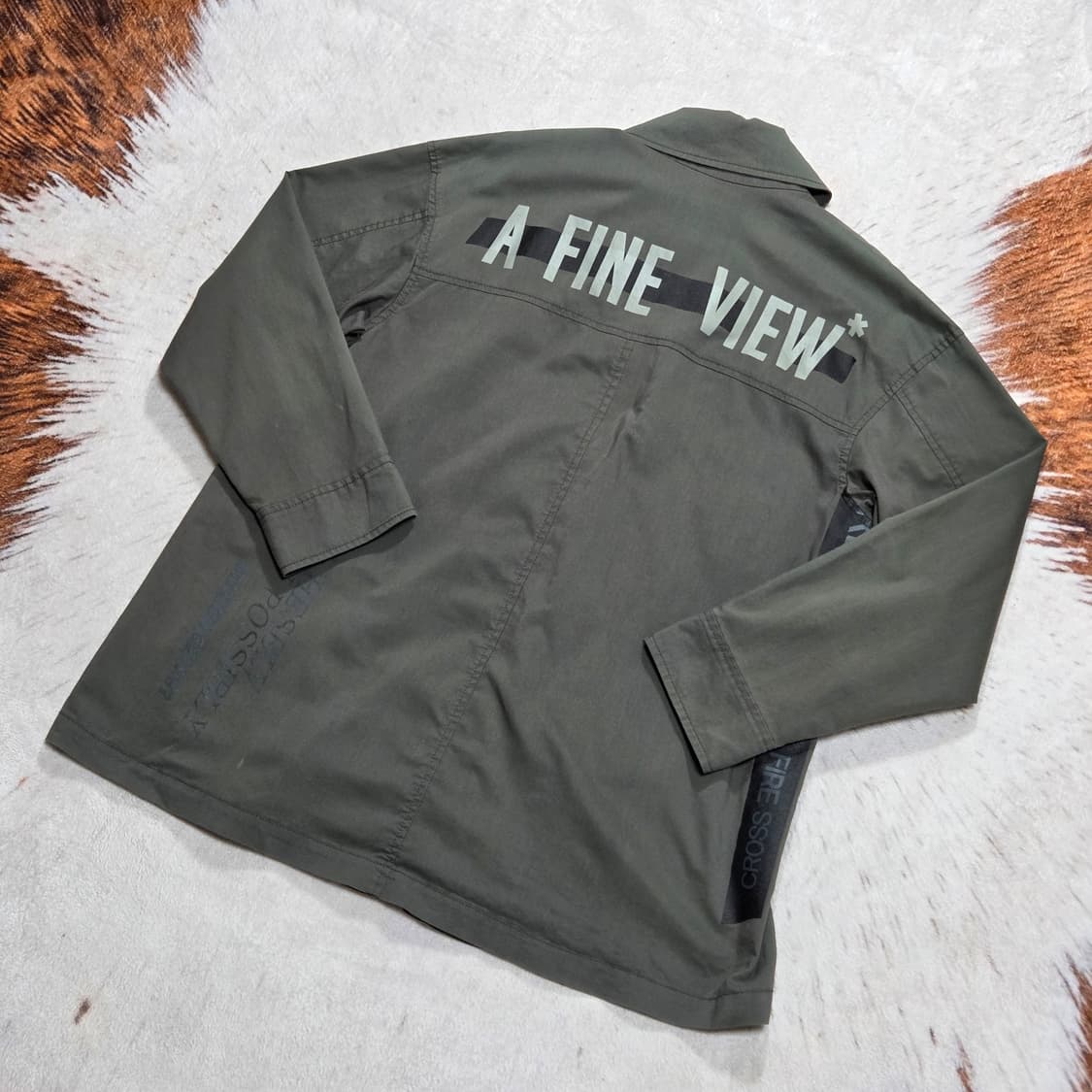 빈티지 카키 옆트임 셔츠 집업 상품이미지4