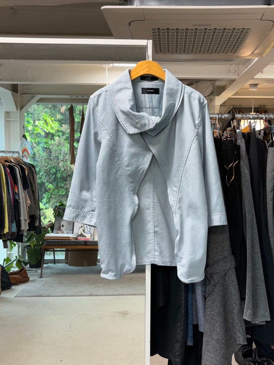 The twelve 린넨 셔츠 상품이미지1