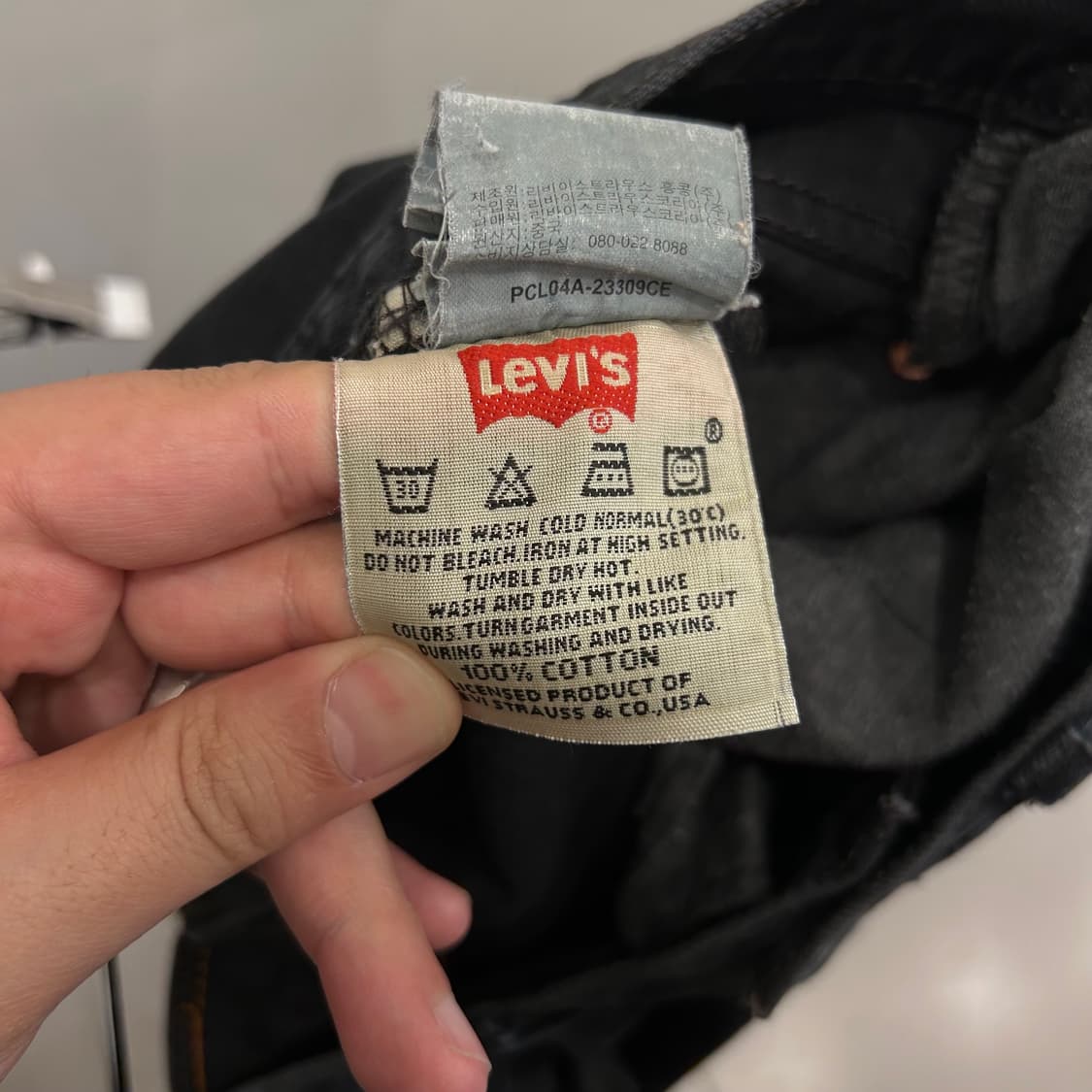 리바이스 501 00s 레귤러핏 흑청 데님팬츠 상품이미지4