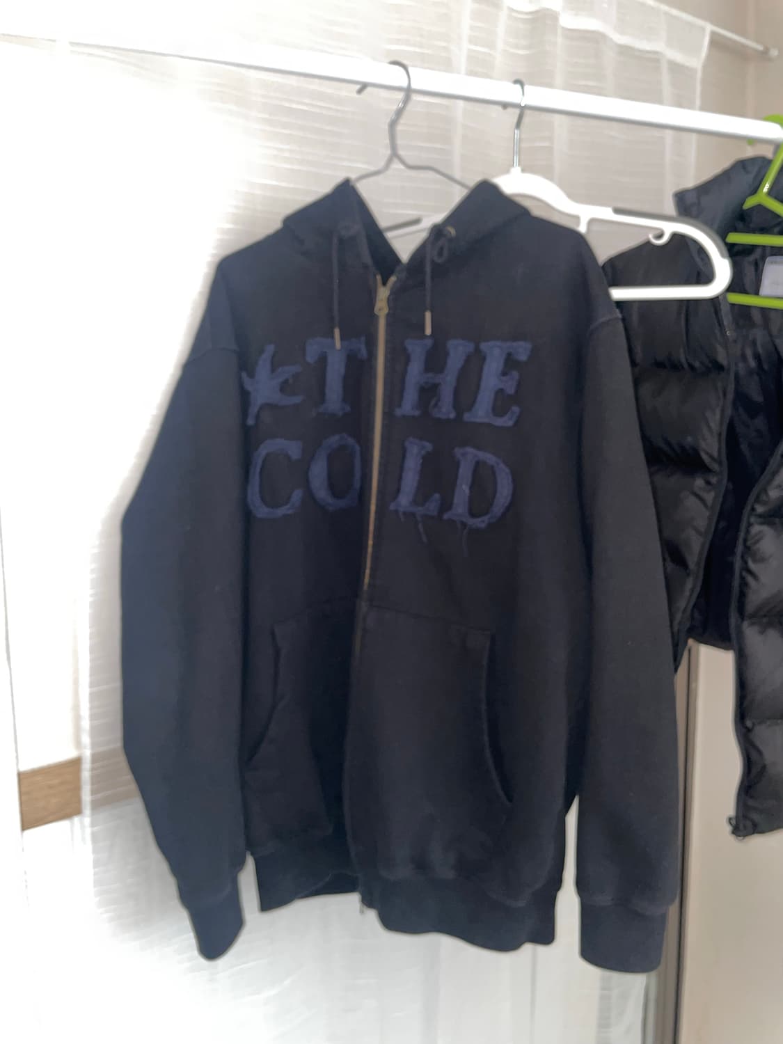 더콜디스트모먼트 23Fw 후드집업 상품이미지2