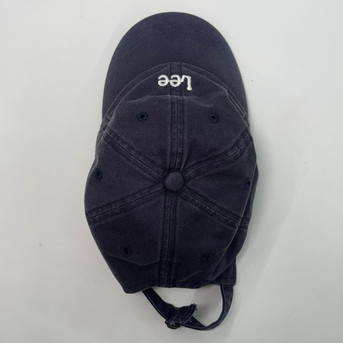 LEE 스몰 트위치 로고 커브 볼캡 네이비 상품이미지3