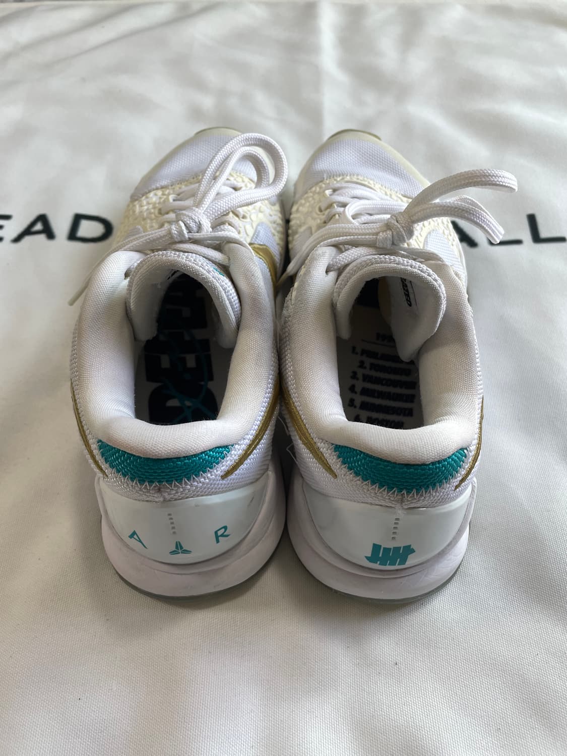 코비5 프로트로 언디핏 what if white 상품이미지3