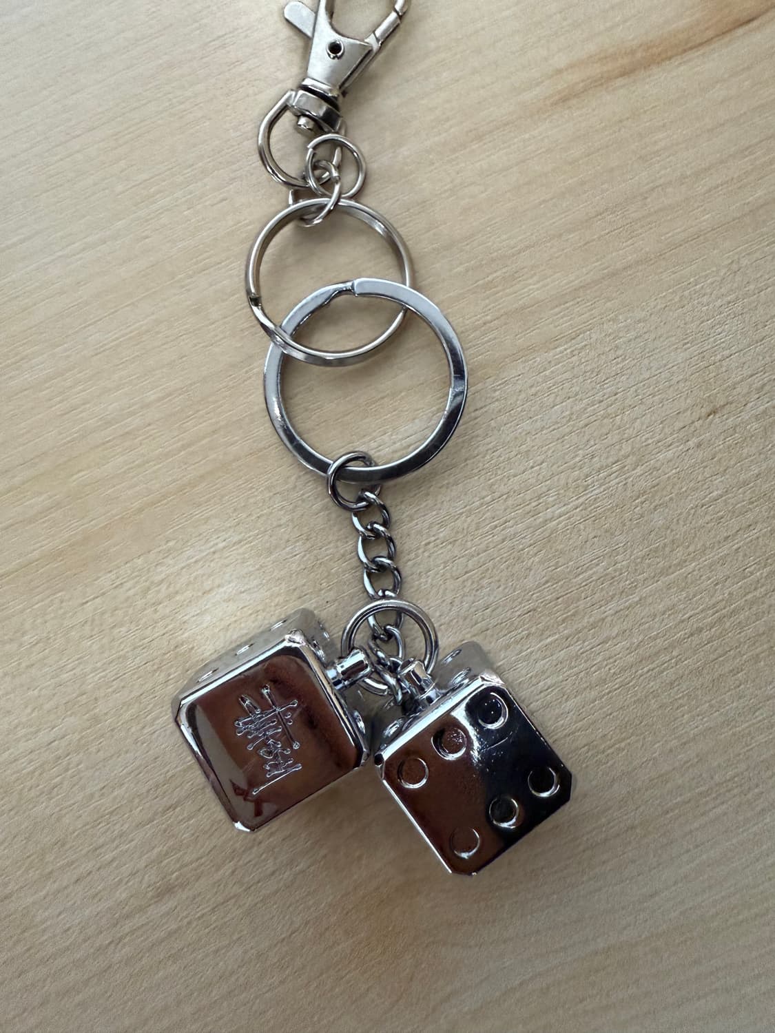 스투시 다이스 키링 상품이미지2