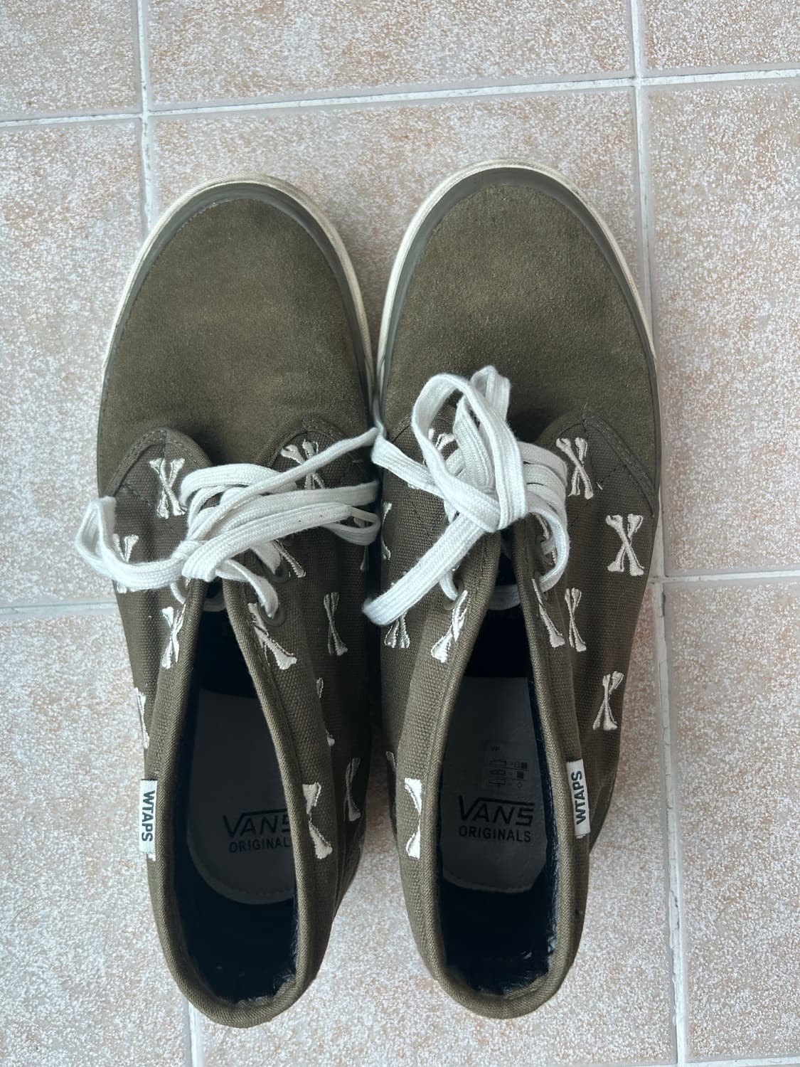 반스 x 더블탭스 OG 츄카 LX 본즈 코요테 270 상품이미지2