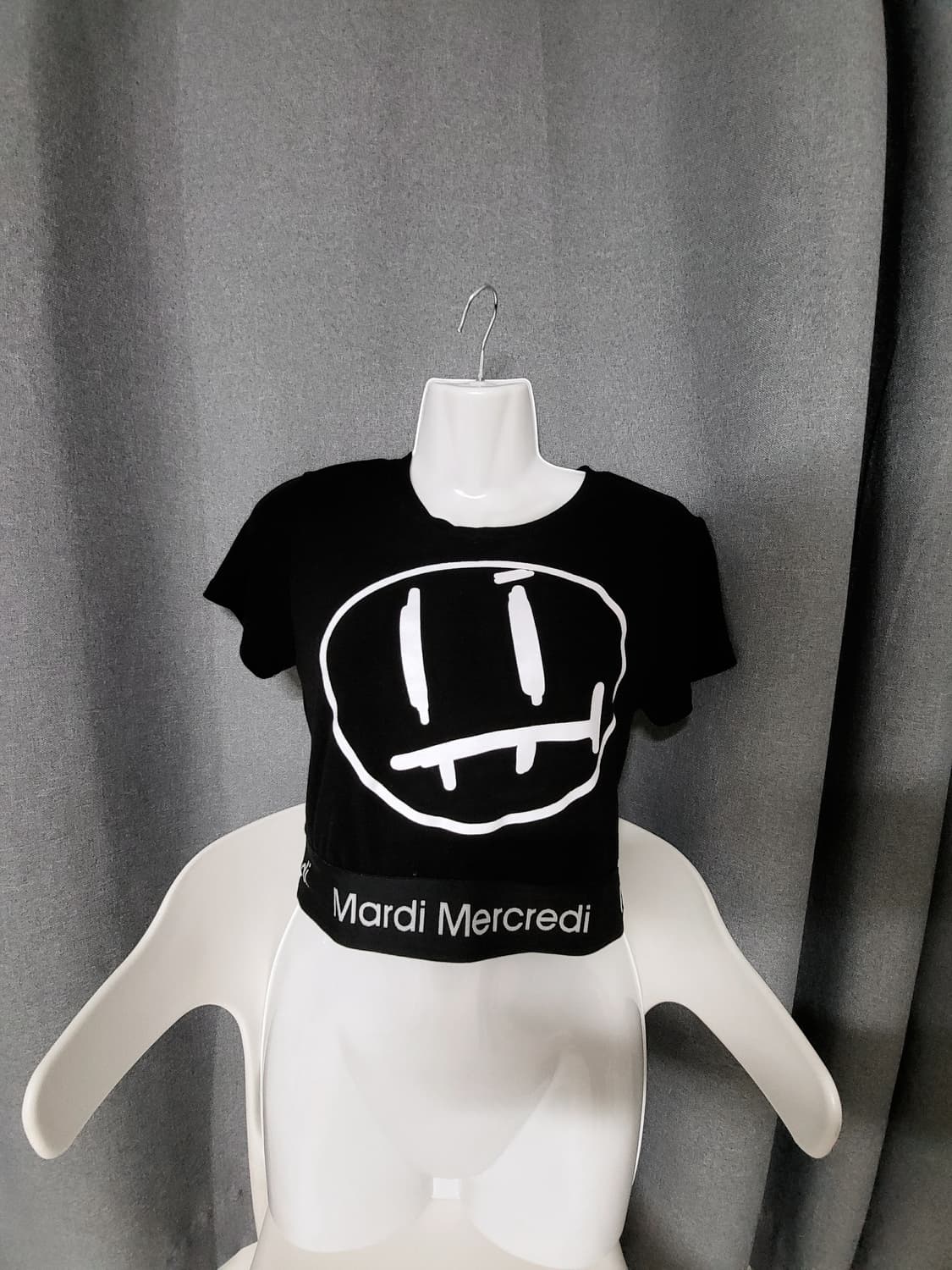 마르디메크르디 스마일반팔티 상품이미지1