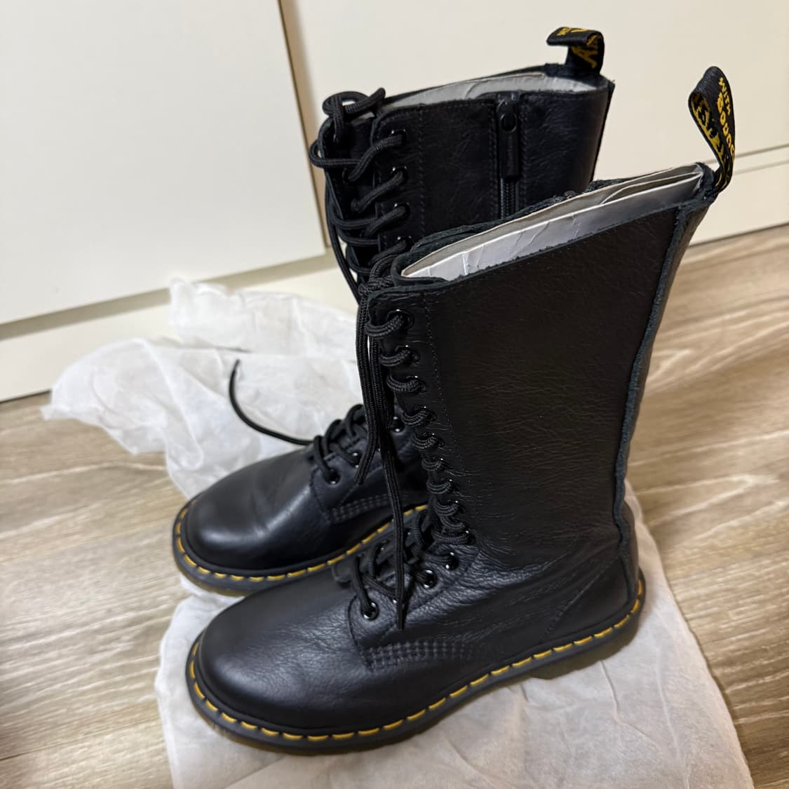 닥터마틴 1B99 240  상품이미지2