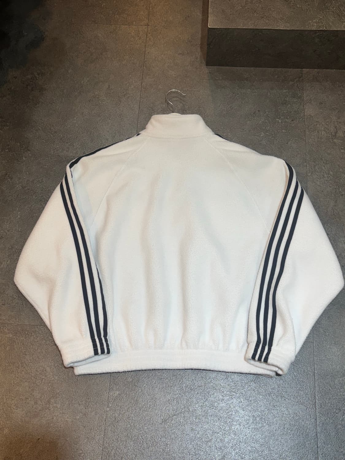 아디다스 하프집업 후리스 맨투맨 M 상품이미지3