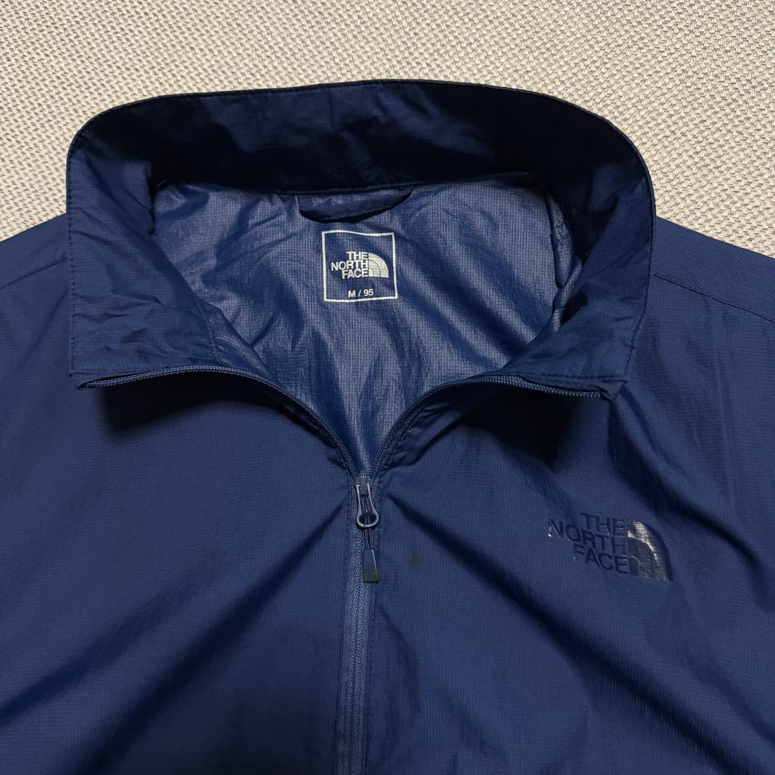 노스페이스 경량 바람막이 자켓 상품이미지3