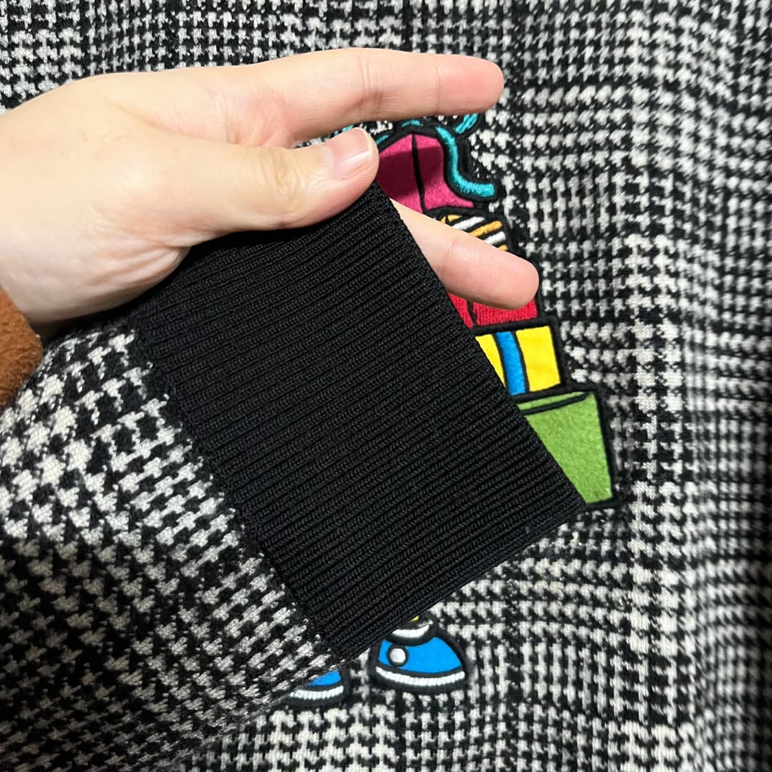 파리게이츠 바트 심슨 니트 상품이미지8