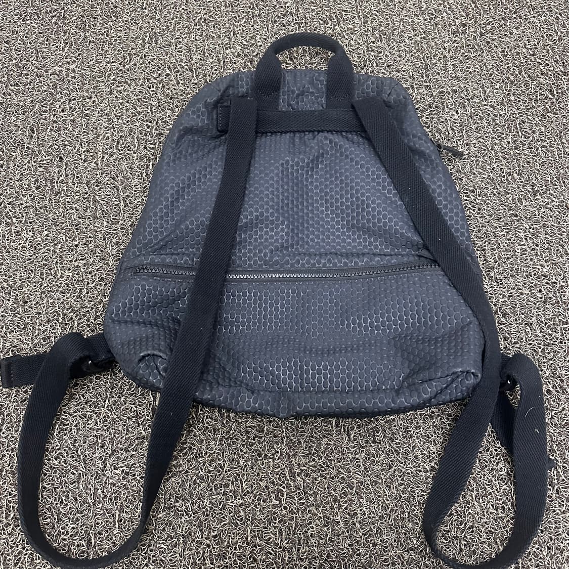 만다리나덕 리바이벌 백팩 블랙 상품이미지4