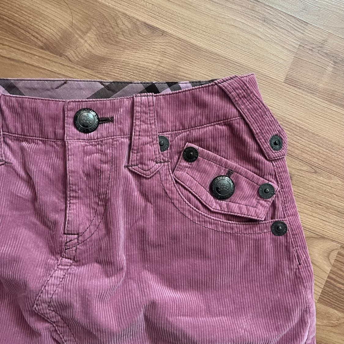 버버리 코듀로이 스커트 상품이미지2