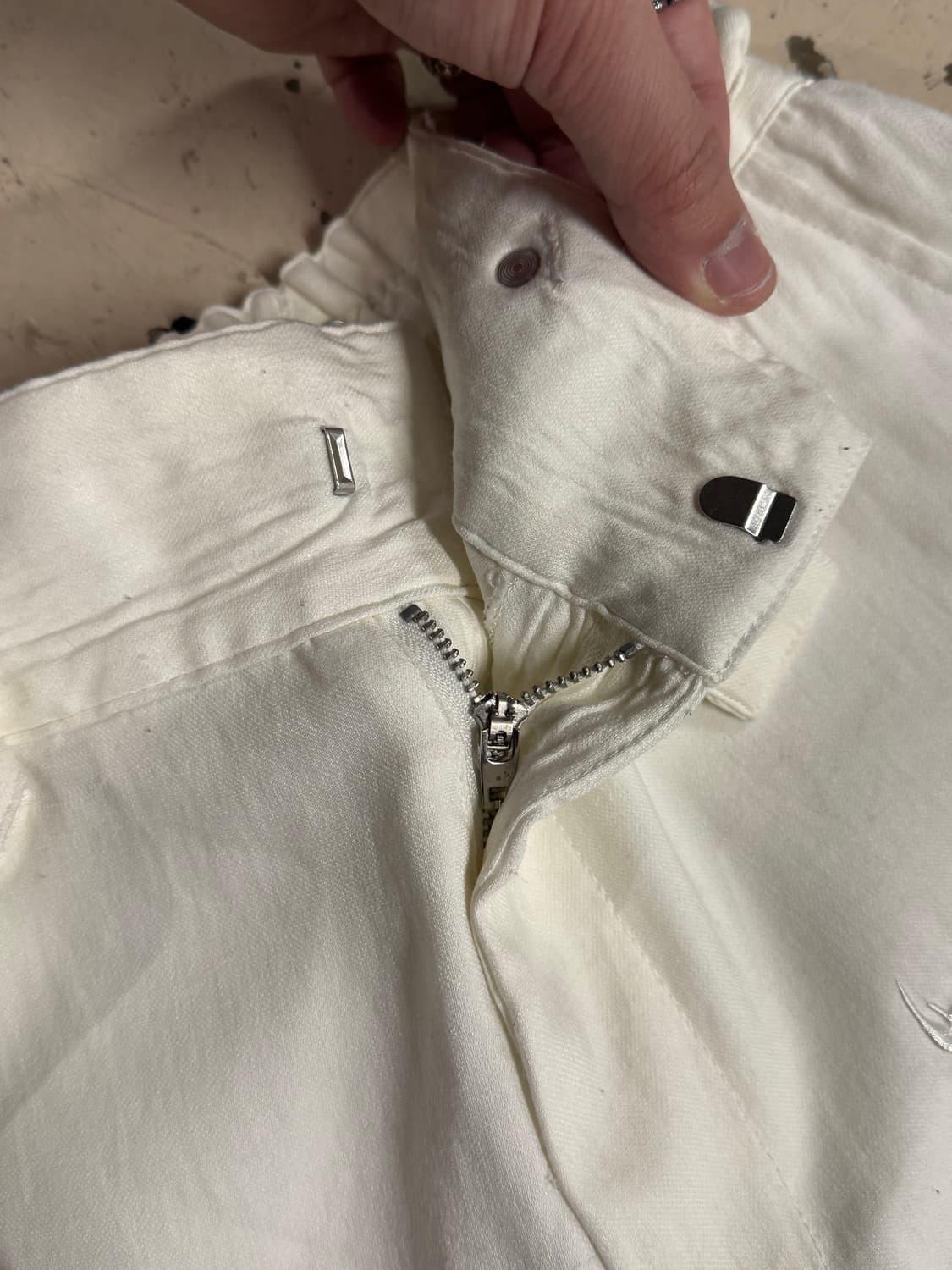 Dim Morie 버클 벨트 화이트 팬츠  상품이미지7