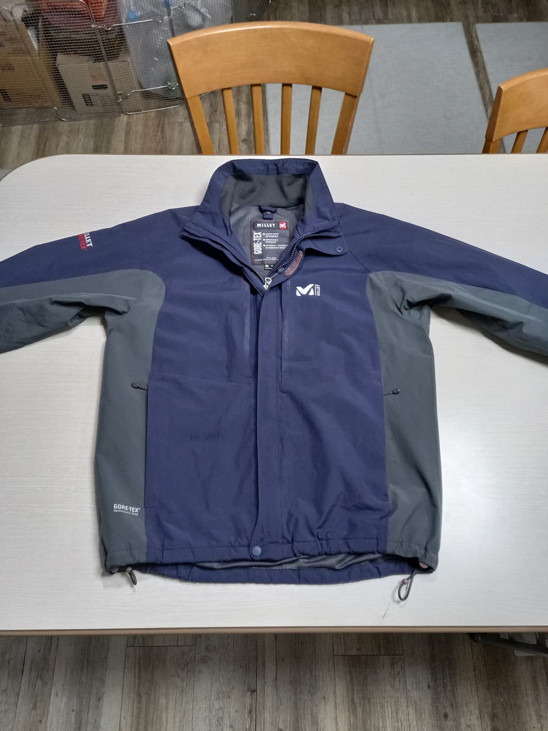 M95 MILLET Kor GORE-TEX 바람막이 네이비 M-12 상품이미지1