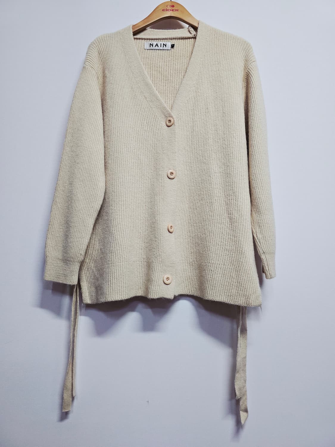 나인 아이보리 브이넥 가디건 상품이미지1