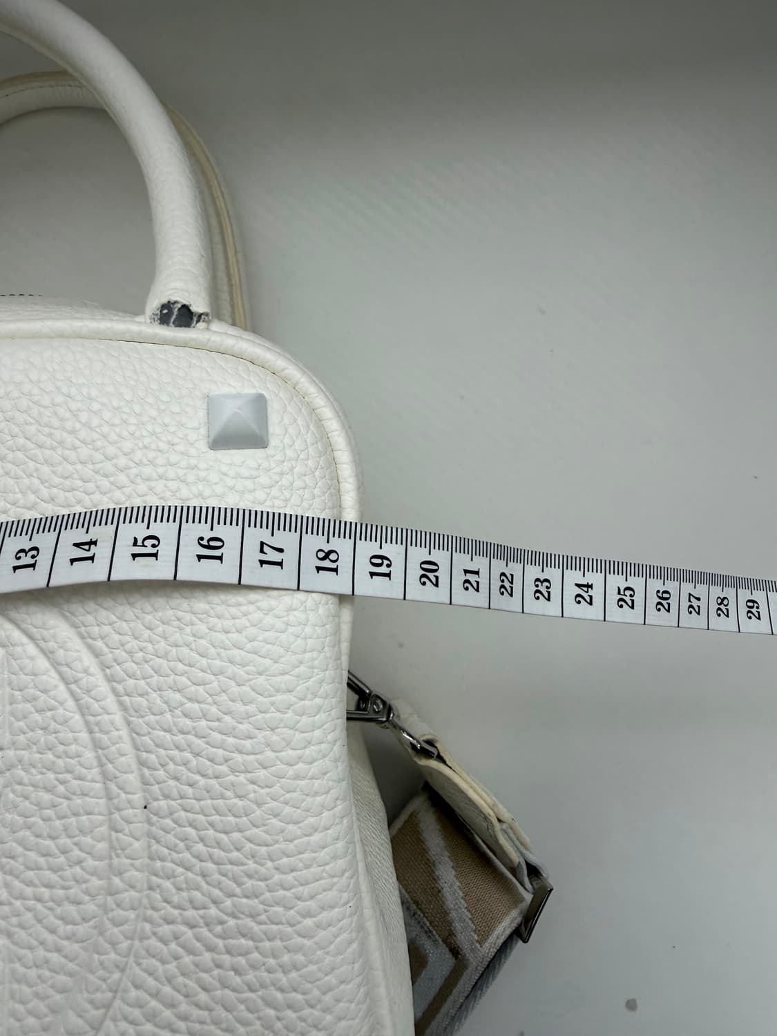 정품) 지포어 GFORE 23ss 화이트 토트백 숄더백  상품이미지9