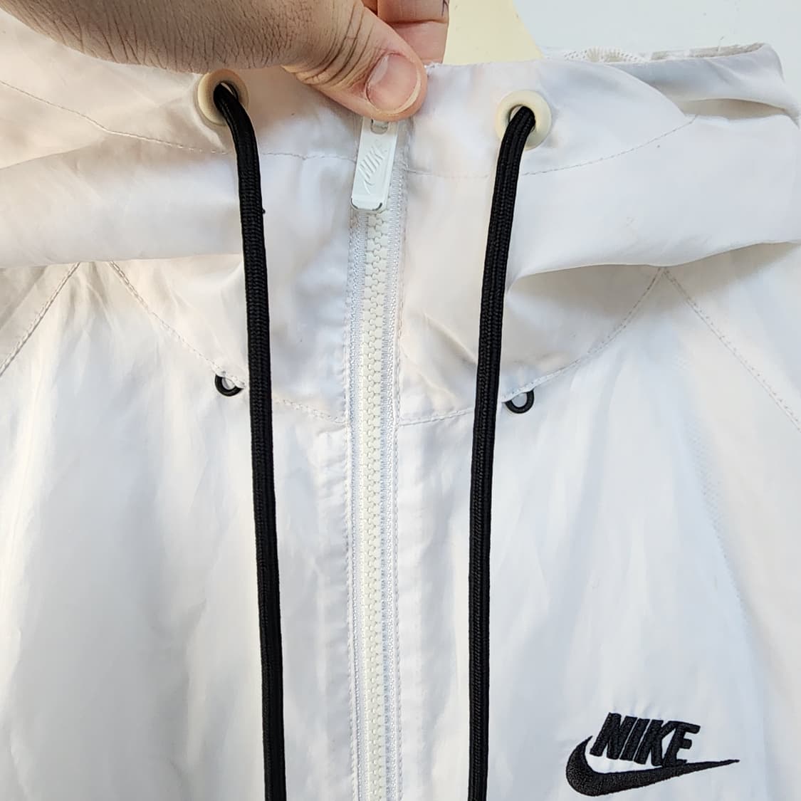 나이키 바람막이 화이트/그레이 후드집업 상품이미지3