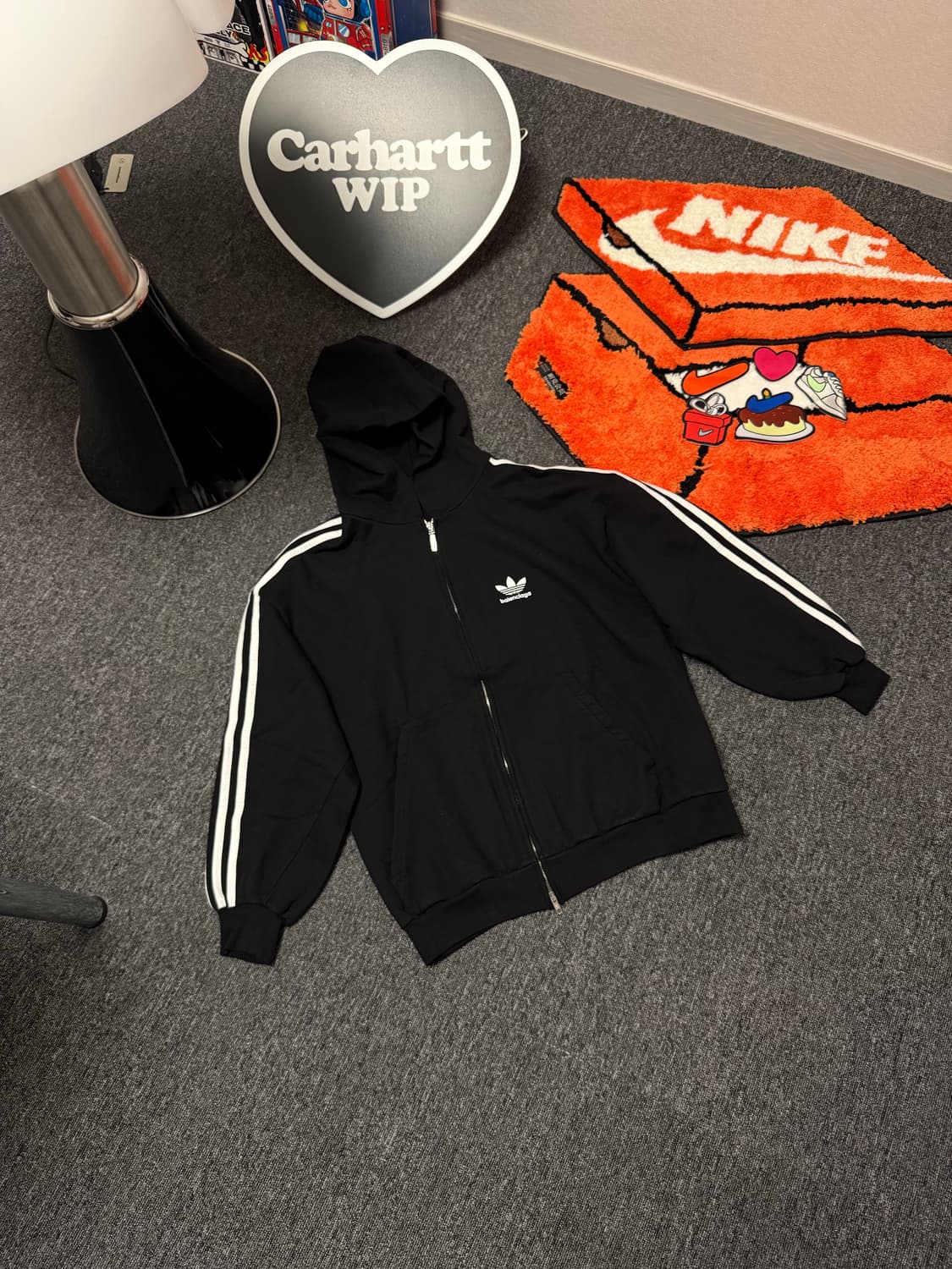 [XXS] 발렌시아가 X 아디다스 후드 집업 스몰핏 블랙 상품이미지1