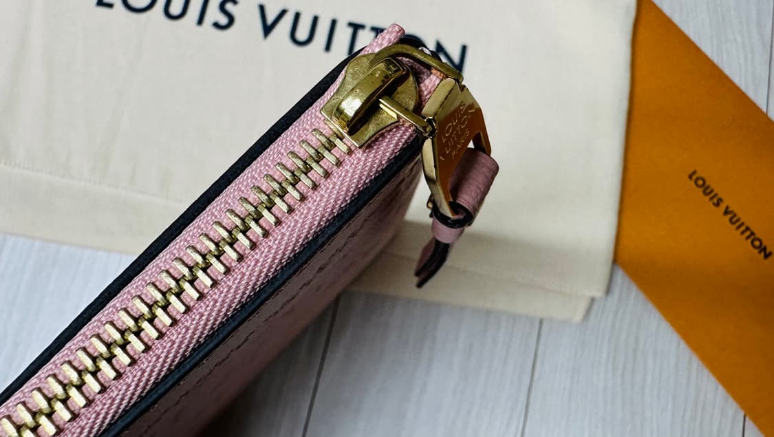 루이비통 앙프레뜨 클러치 핑크(국내 미발매 색상) 상품이미지5