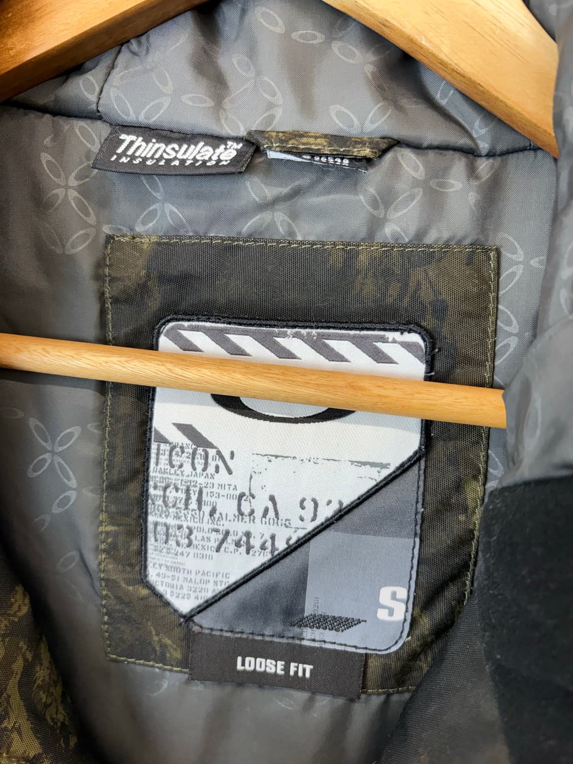 오클리 빈티지 신슐레이트 아이콘로고 보드 자켓 상품이미지7