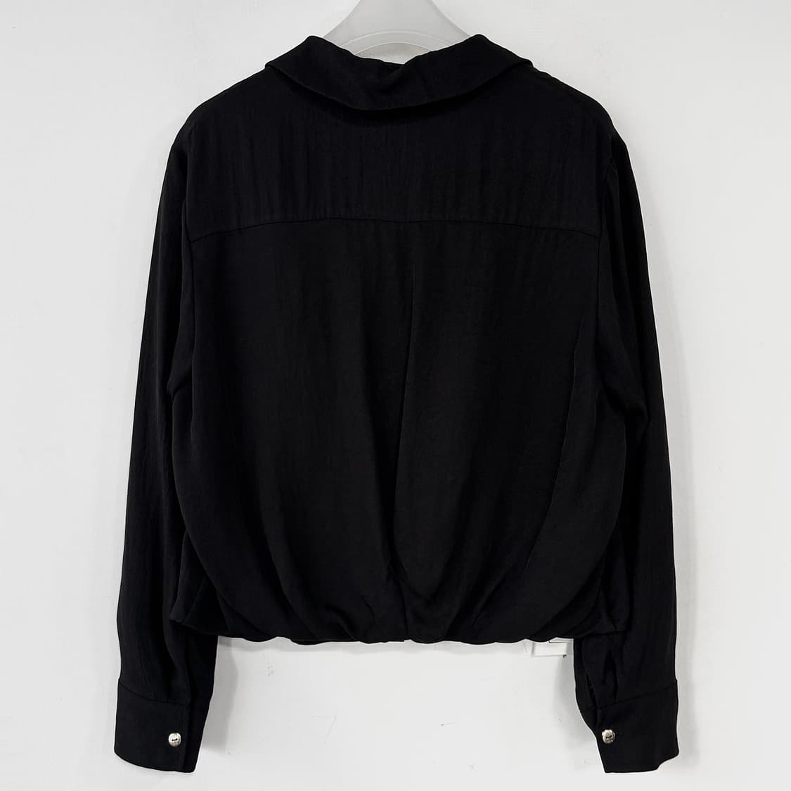 LATT 23 로고 버튼 블라우스 상품이미지5