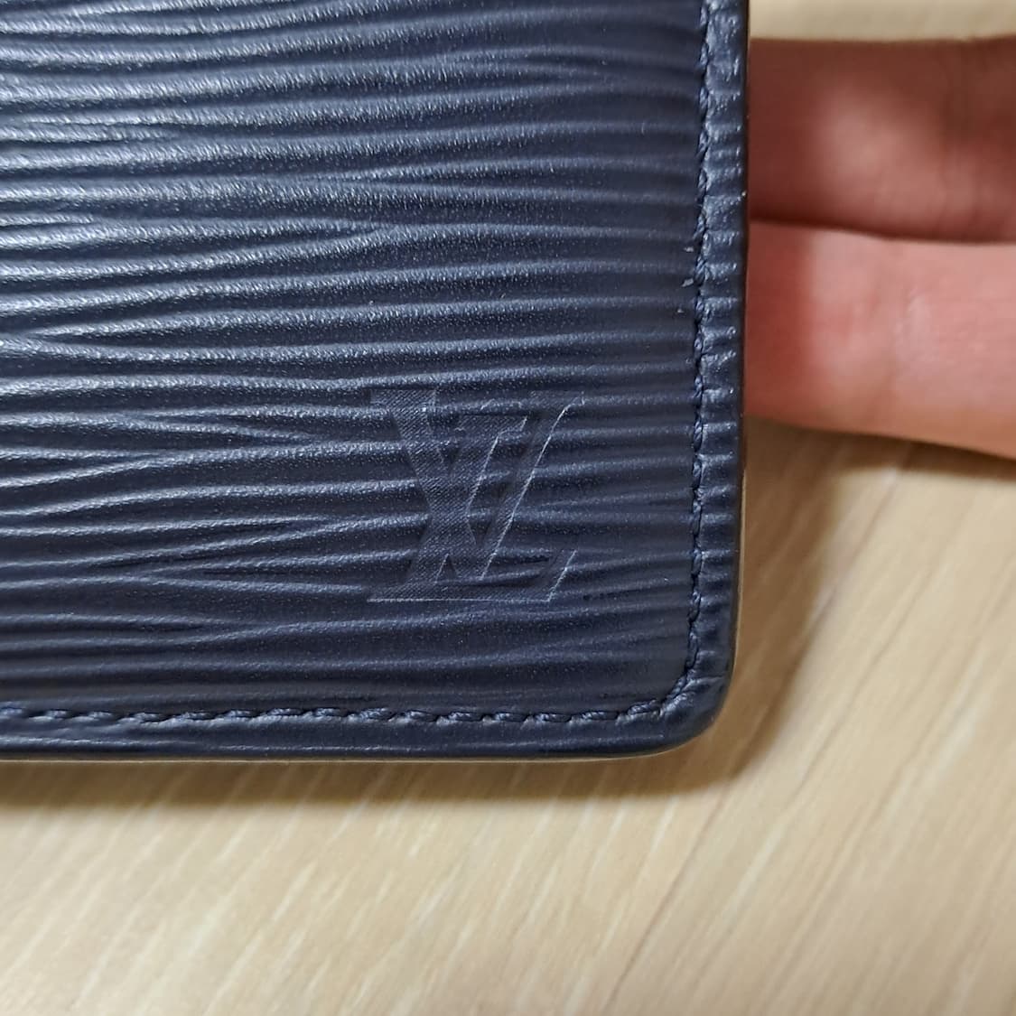 [100%/정품] 루이비통 에피 반지갑 네이비,루이비통지갑,루이비통반지갑 상품이미지2