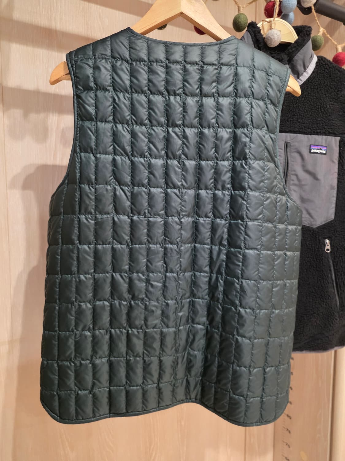 Patagonia Recollection reversible vest M 상품이미지6