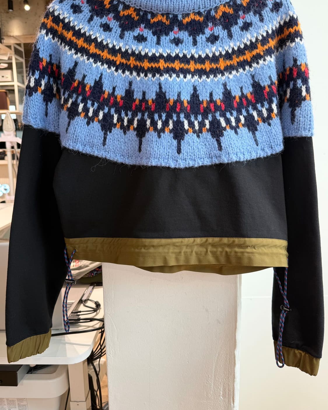 앤더슨벨 블랙 노르딕 니트 콤보 크롭 후드티 상품이미지6