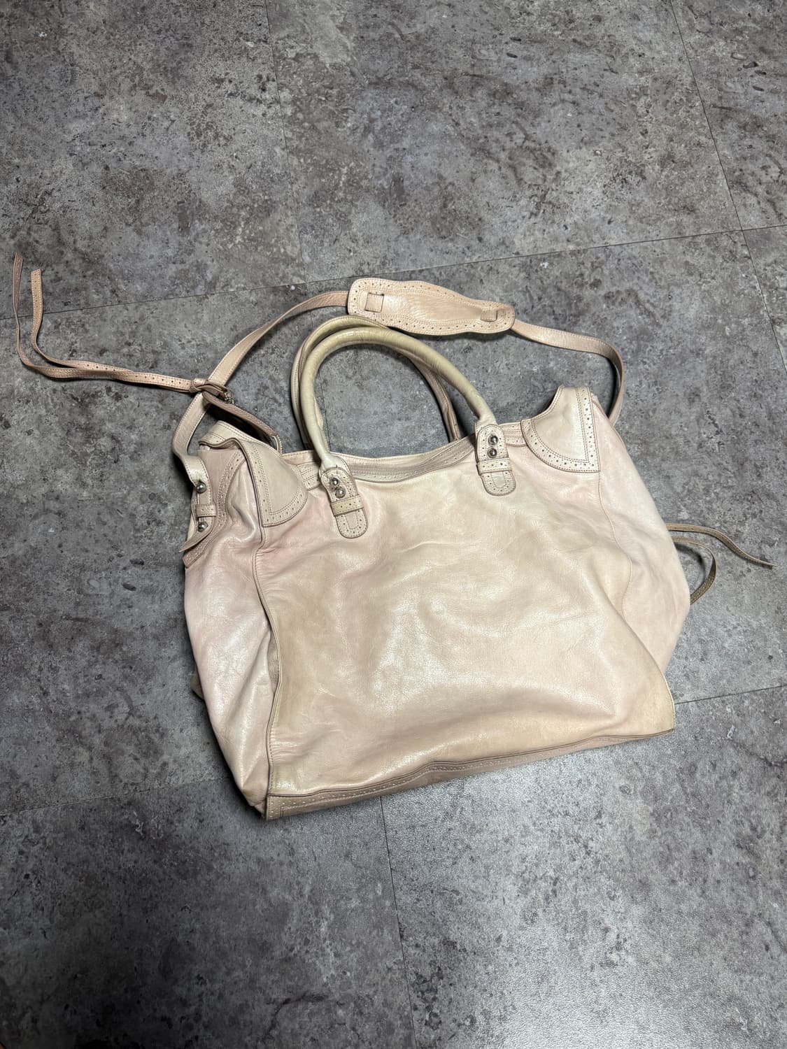 발렌시아가 모터백  상품이미지6