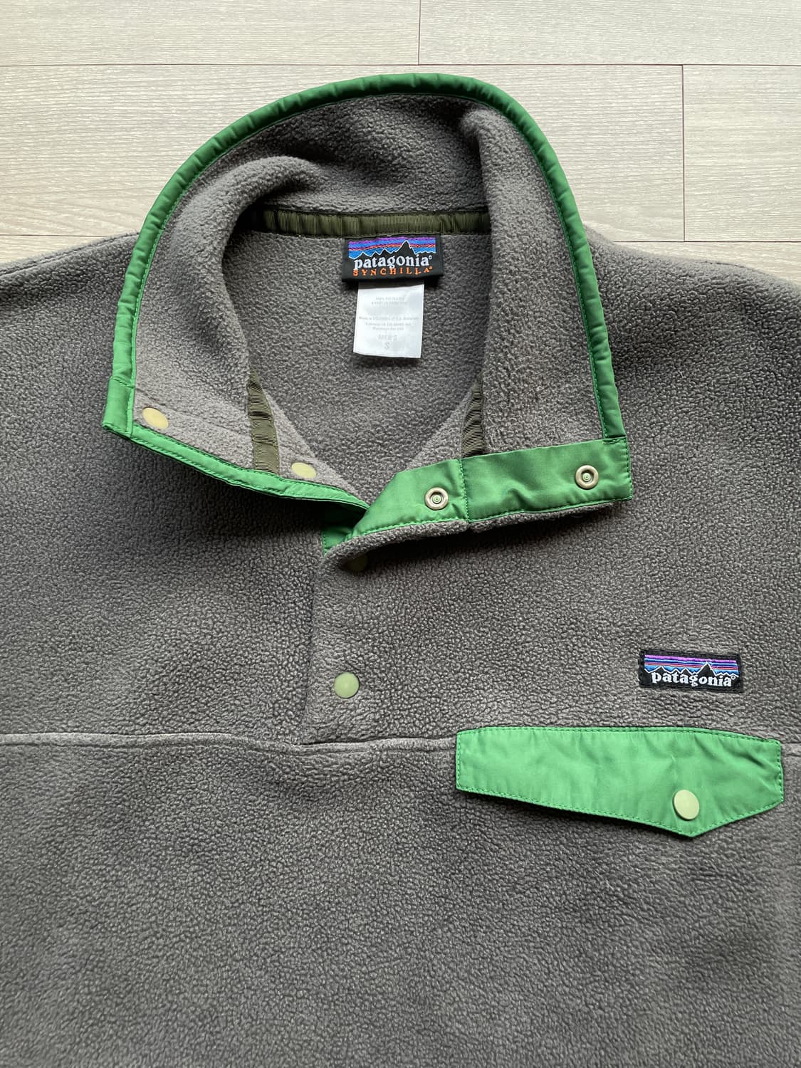 파타고니아 신칠라 그레이 그린 플리스 patagonia 상품이미지4