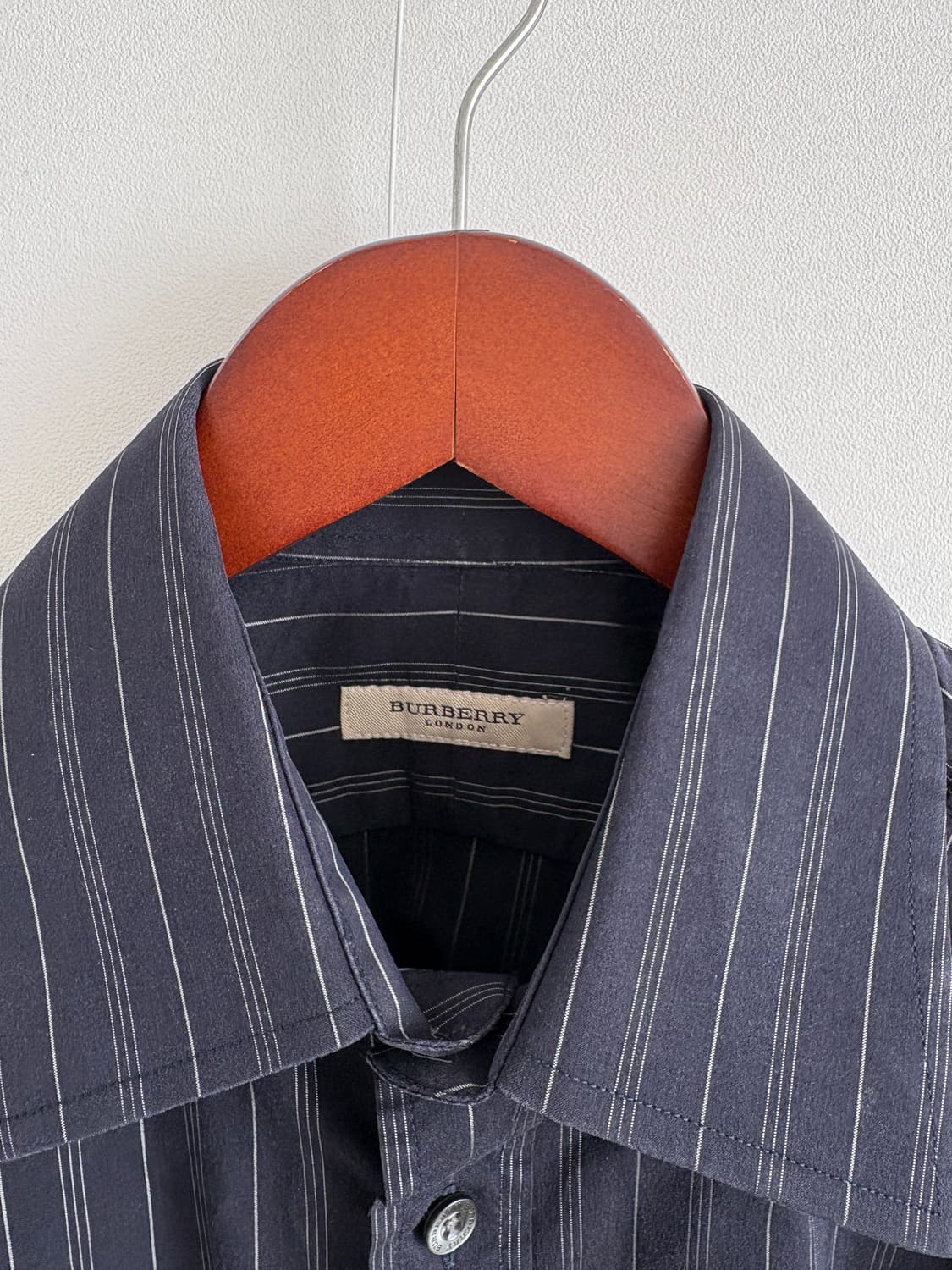 (가격내림)버버리 드레스셔츠 상품이미지5